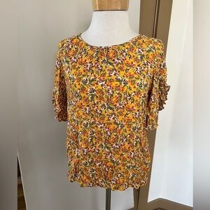 W5 Womens‎ Medium Yellow Pink Short Sleeve Floral Blouse - Euc